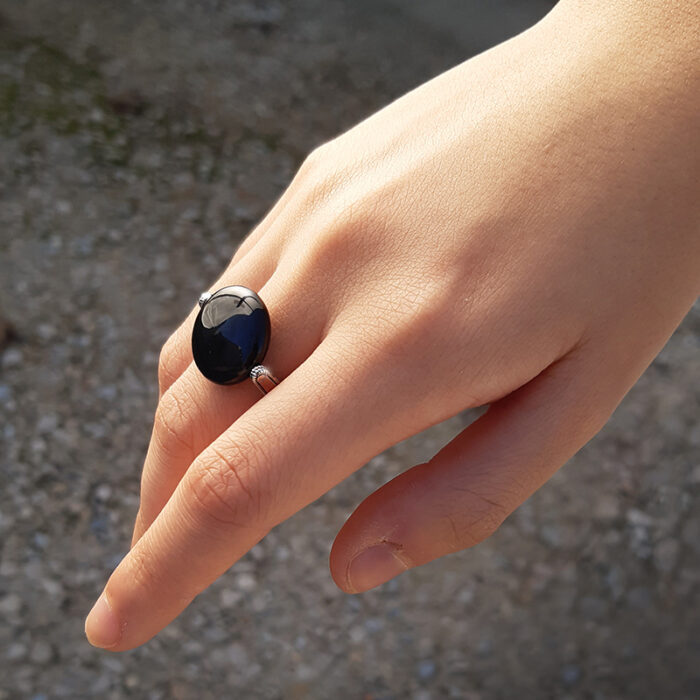 anello_onice_pedra_indossato