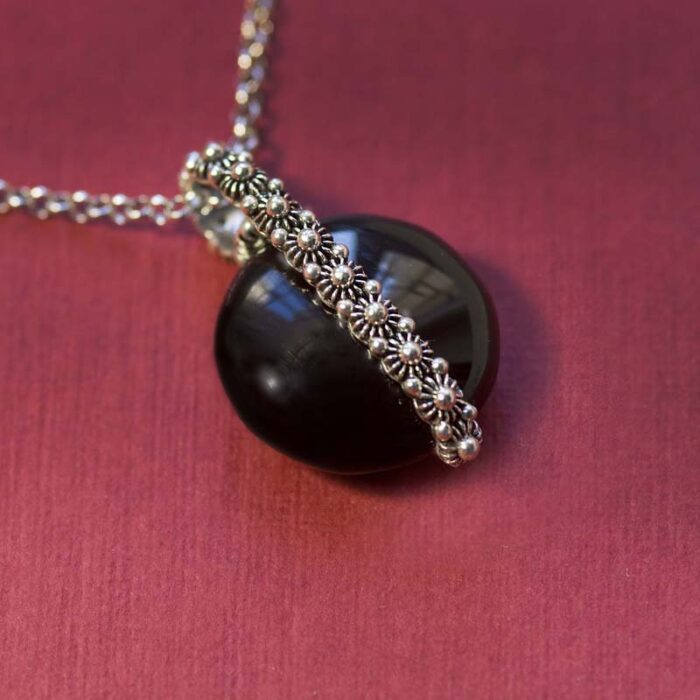 ciondolo-pedra-pietra-onice-nero-filigrana-argento