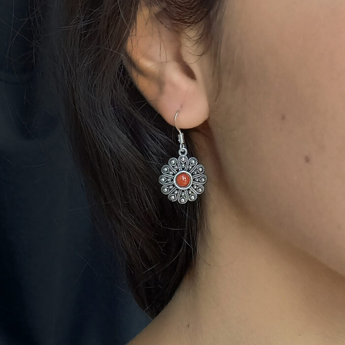 orecchinouttone_ninnolos_indossato